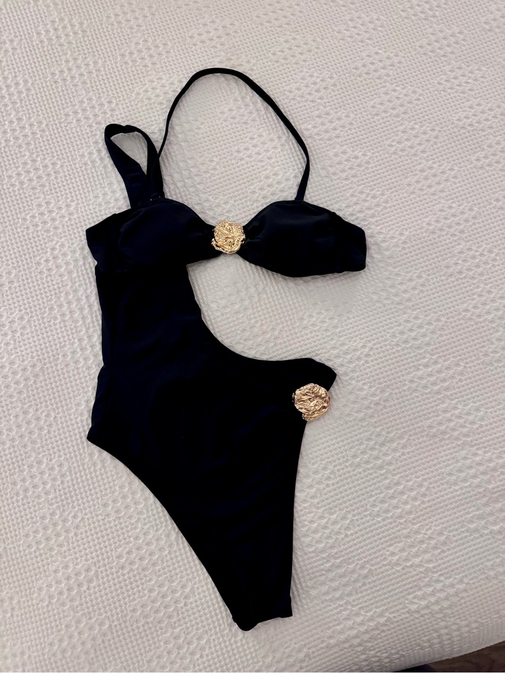 Cupshe Black One-Shoulder Cutout Swimsuit with Gold Rosette Accents